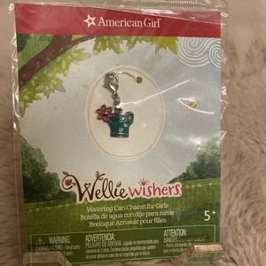 2017 NIP American Girl Wellie Wishers Watering Can Charm for Girls Retired New.
